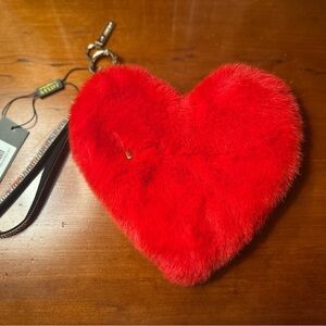 NWT Jayley Red Heart-Shaped Fur Clutch